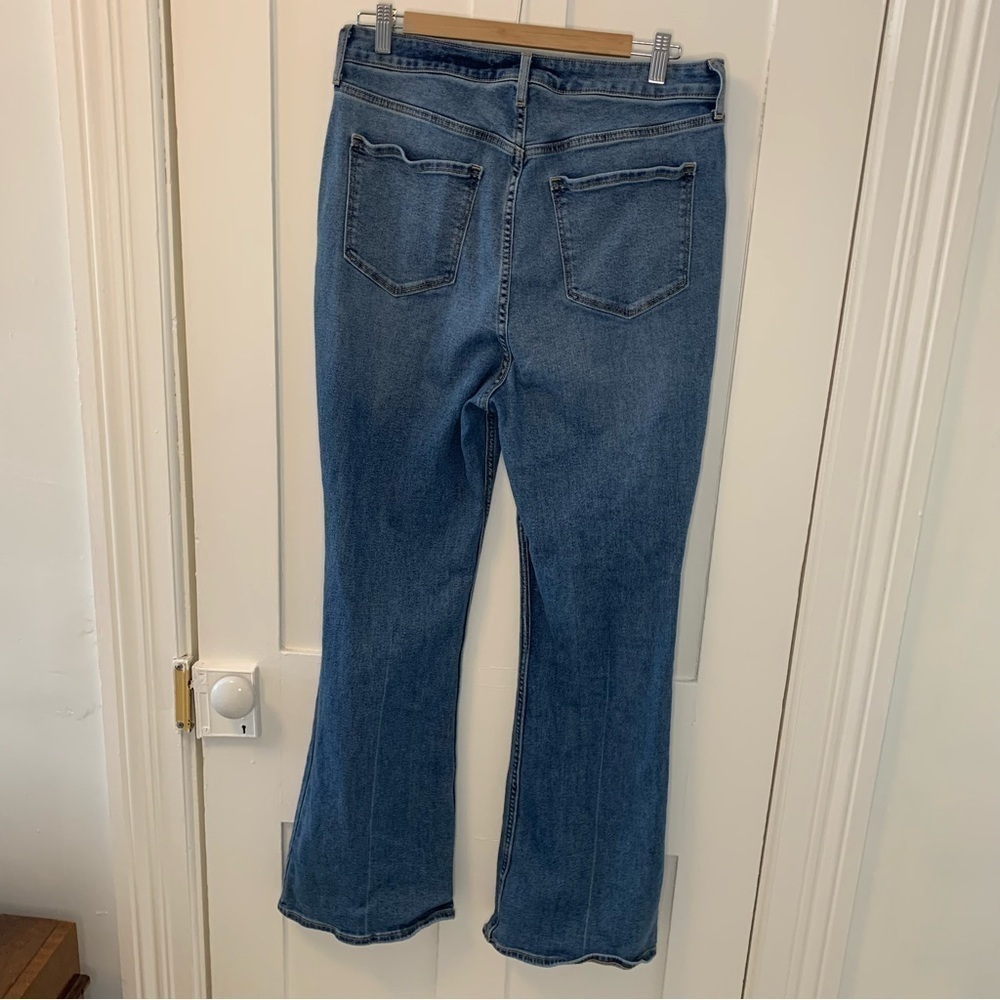 High Rise Flare Distressed Jeans - Picture 4 of 4